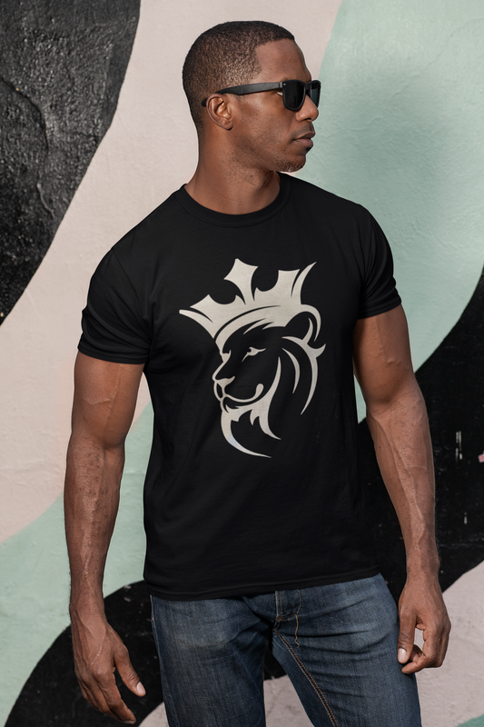 Silver Lion Print Men's T Shirt.